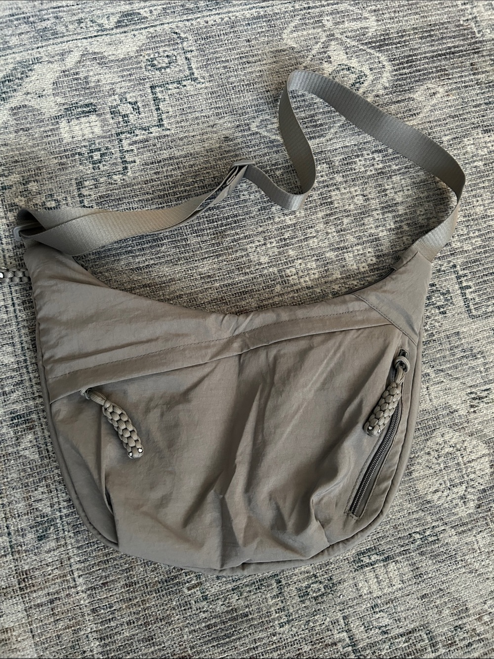 Minimalist Crescent Crossbody Bag Unisex
